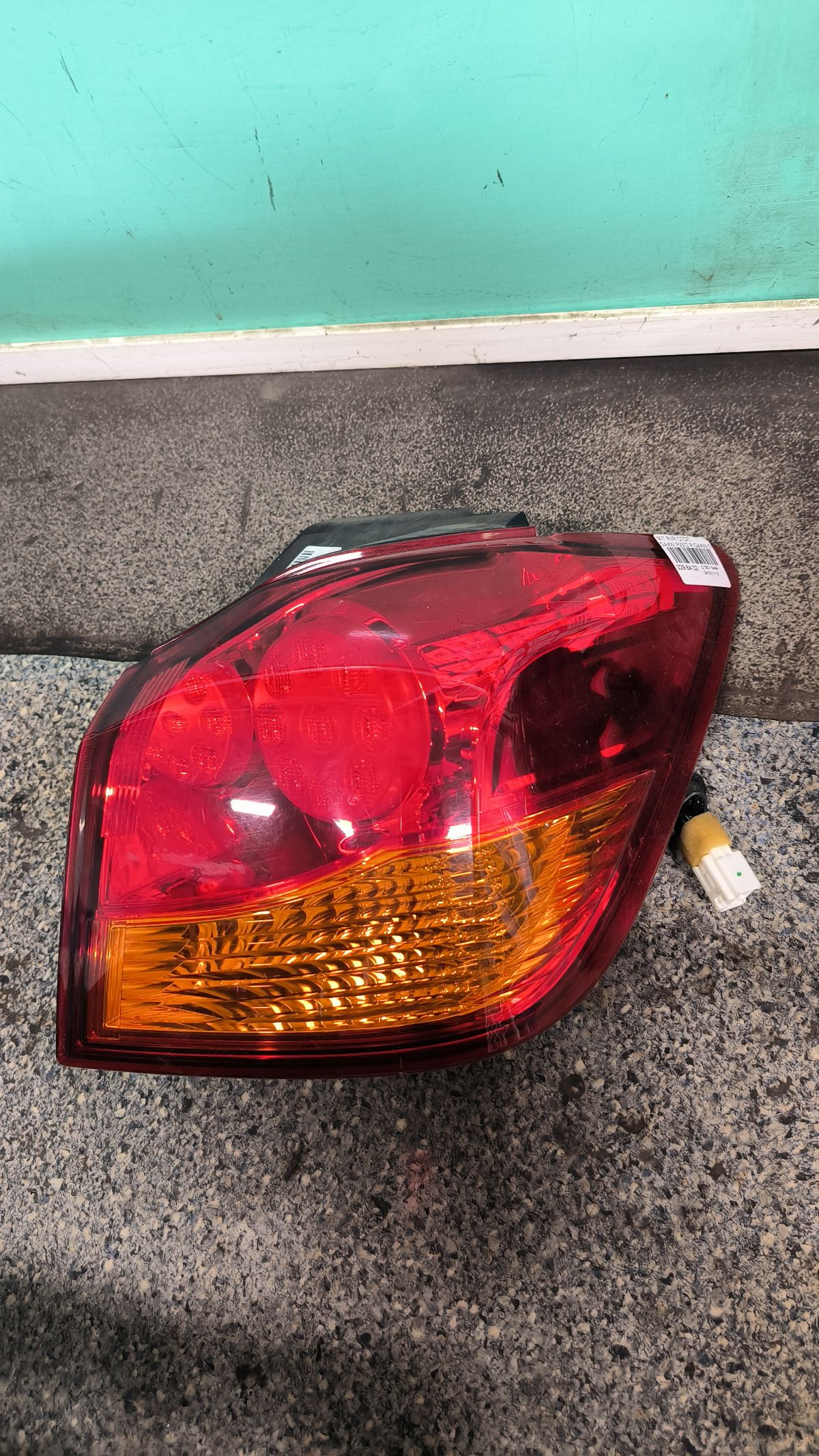 Стоп P9372 P9372 на Mitsubishi Rvr GA4W Фото 3