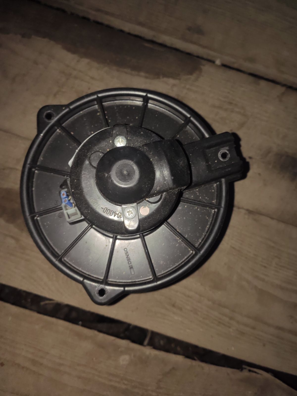 Мотор печки 79310-SAA-003 на Honda Fit GD1 Фото 4