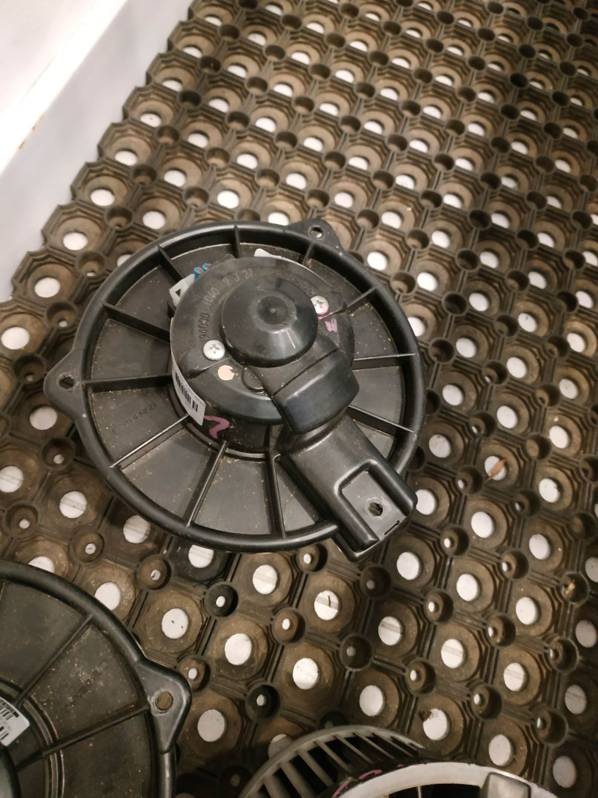 Мотор печки 79310-SAA-003 на Honda Fit GD1 Фото 6