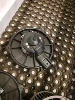 Мотор печки 79310-SAA-003 на Honda Fit GD1 Фото 6