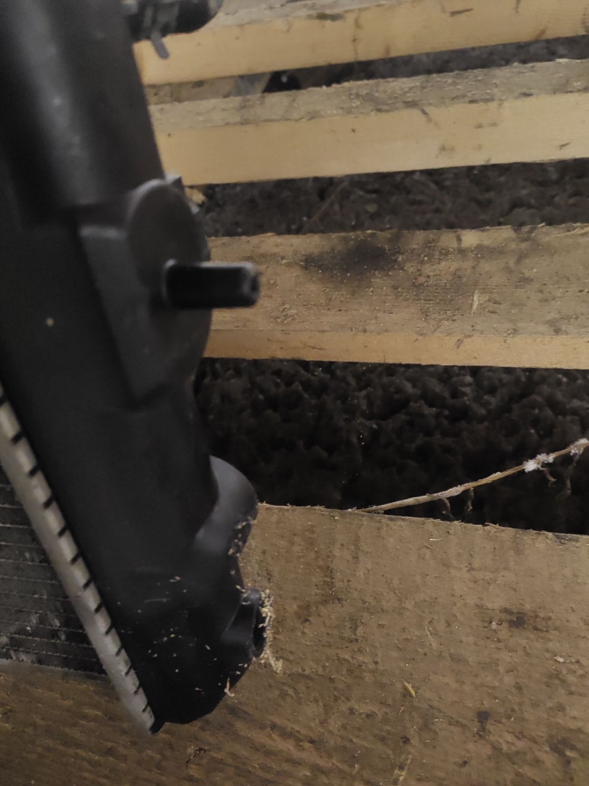 Радиатор ДВС 214609H300, 21460-8H303, 21460-9H303, 68799, FX-036-4156, FX-036-4156A, TD-036-4156, TD-036-4156A на Nissan X-Trail NT30 QR20DE Фото 12