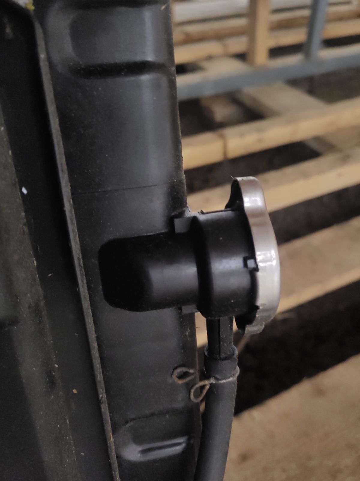 Радиатор ДВС 214609H300, 21460-8H303, 21460-9H303, 68799, FX-036-4156, FX-036-4156A, TD-036-4156, TD-036-4156A на Nissan X-Trail NT30 QR20DE Фото 16