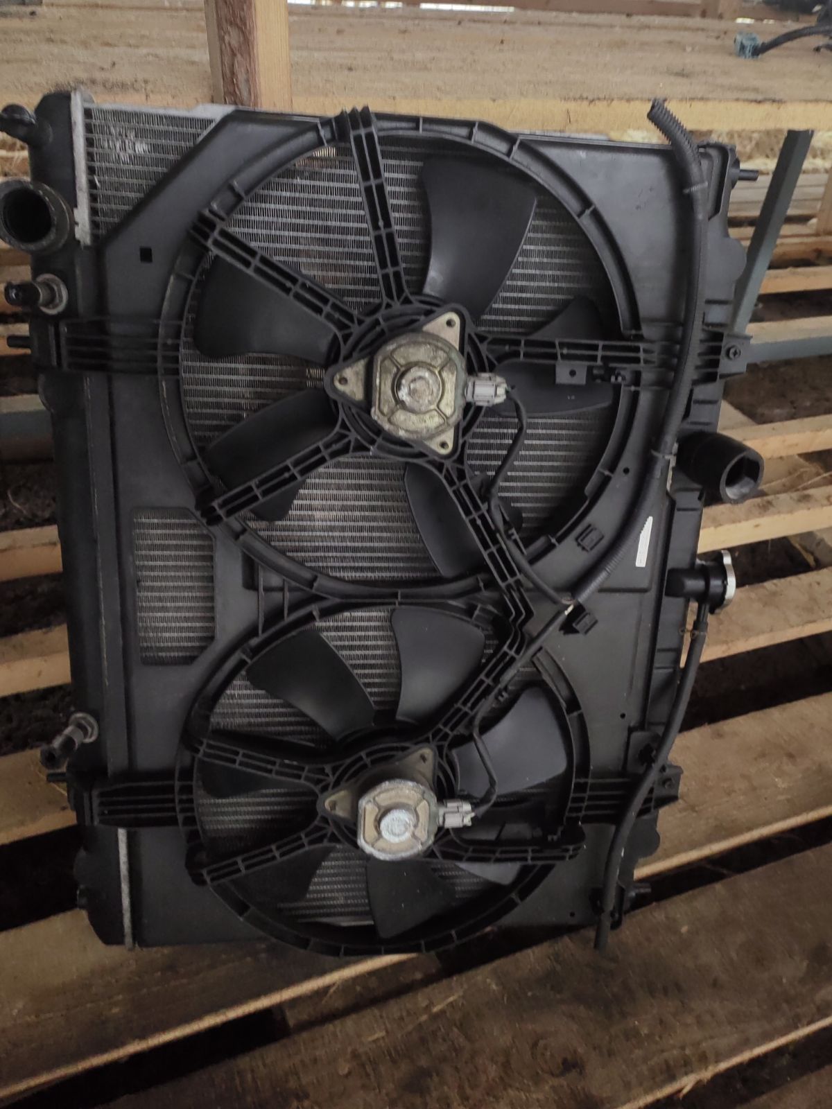 Радиатор ДВС 214609H300, 21460-8H303, 21460-9H303, 68799, FX-036-4156, FX-036-4156A, TD-036-4156, TD-036-4156A на Nissan X-Trail NT30 QR20DE Фото 17