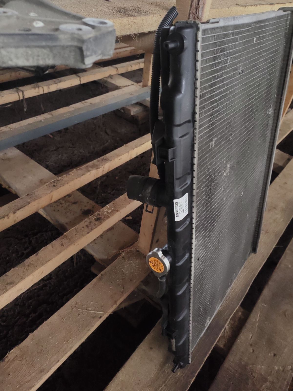 Радиатор ДВС 214609H300, 21460-8H303, 21460-9H303, 68799, FX-036-4156, FX-036-4156A, TD-036-4156, TD-036-4156A на Nissan X-Trail NT30 QR20DE Фото 8