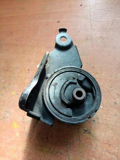 Подушка двигателя на Nissan X-Trail NT30 QR20DE Фото 9