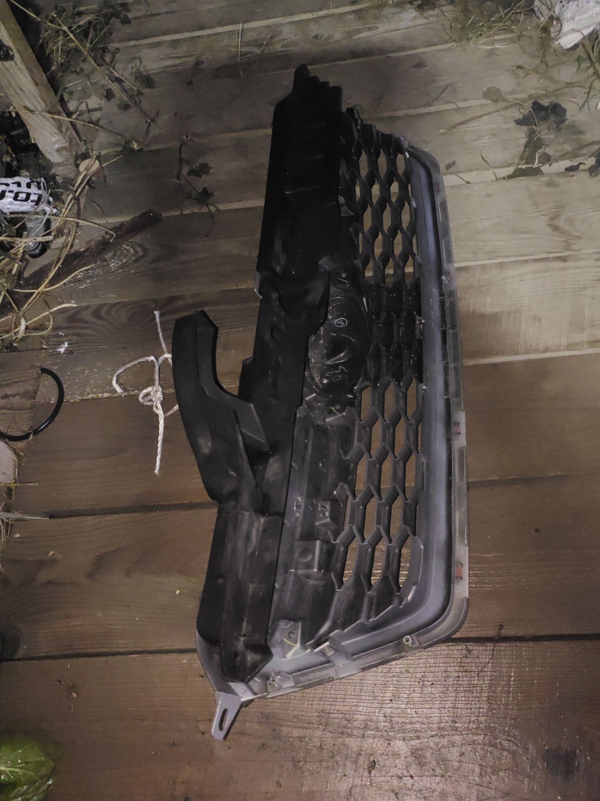 Решетка радиатора на Subaru Impreza Wagon GP7 Фото 6