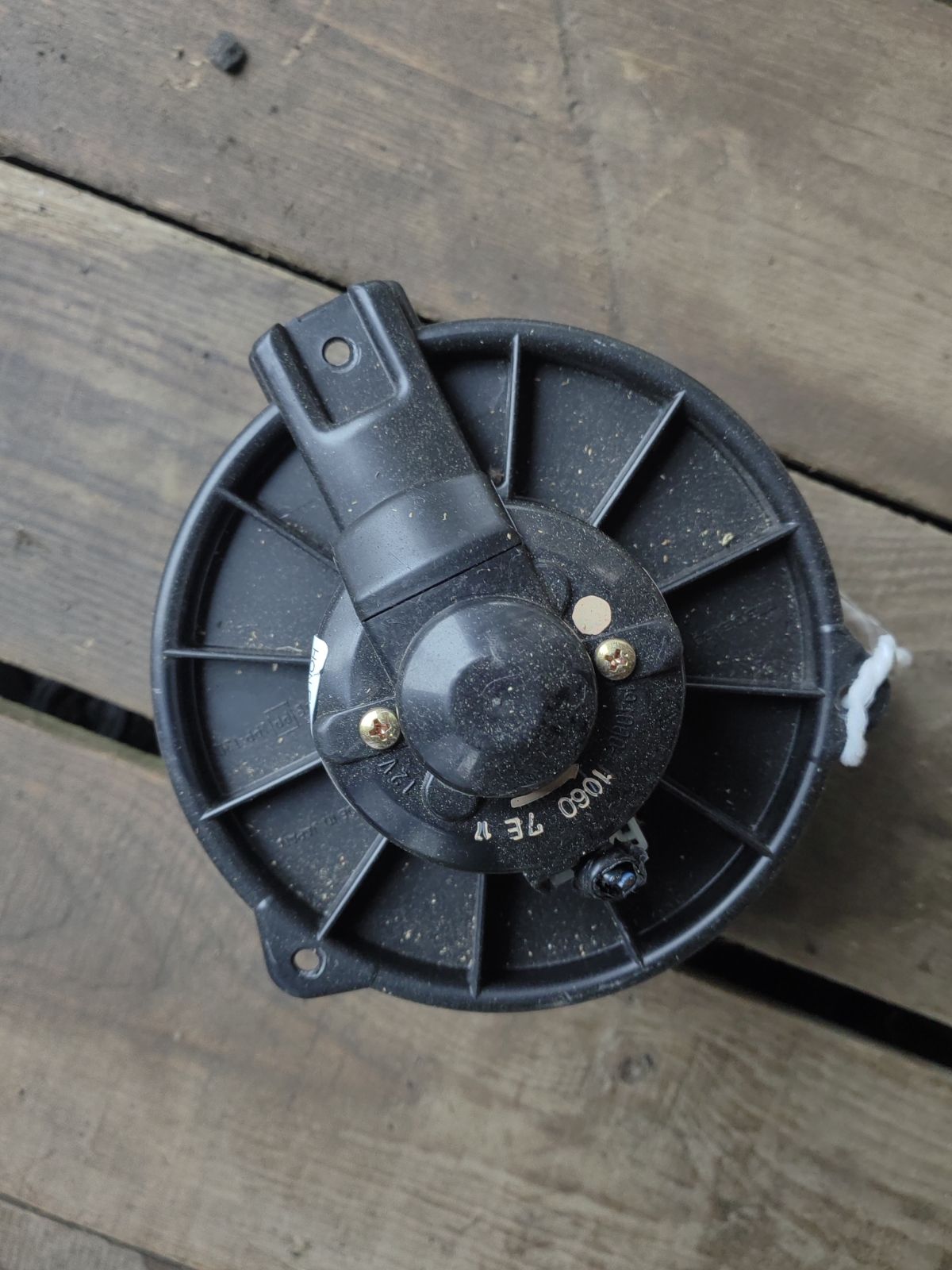 Мотор печки 79310-SAA-003 на Honda Fit GD1 Фото 3