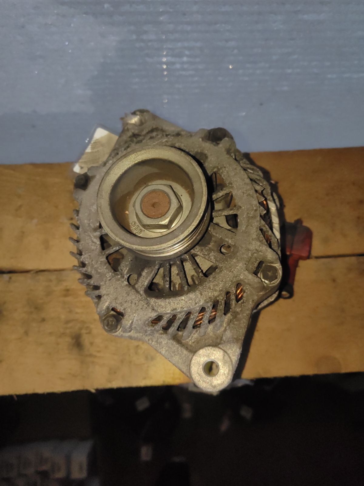 Генератор 23700AA521, 	23700AA522, 23700AA520 на Subaru Legacy BP5 EJ203 Фото 7