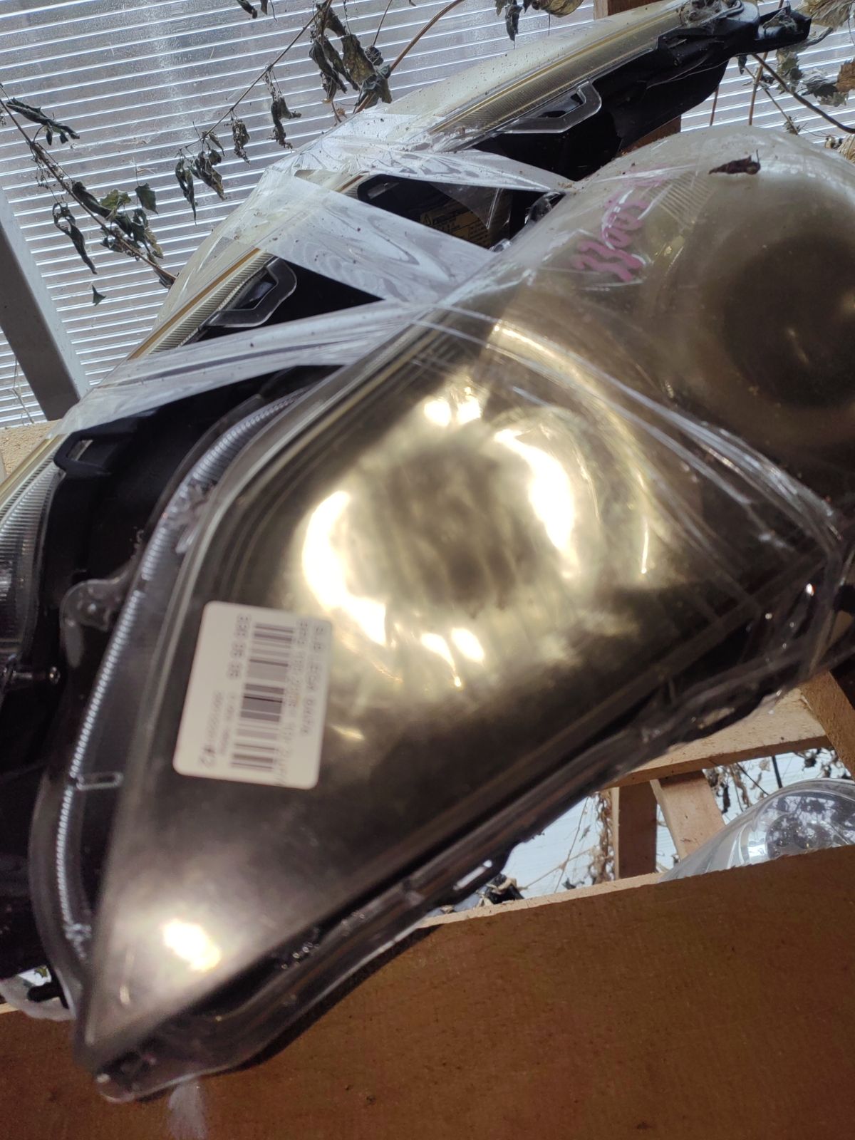 Фара 100-20061 100-20061 на Subaru Legacy Wagon BR9 Фото 10