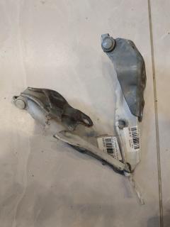 Крепление капота 53410-22110, 53420-22110 на Toyota Mark Ii GX100 Фото 2