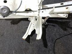 Планка телевизора на Toyota Platz NCP16 2NZ-FE Фото 2