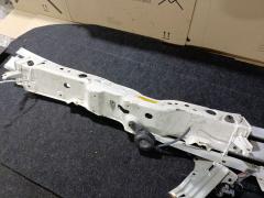Планка телевизора на Toyota Platz NCP16 2NZ-FE Фото 4