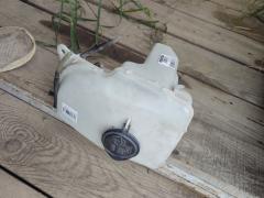 Бачок омывателя 85315-12220, 85315-12221 на Toyota Corolla Spacio AE111N Фото 2