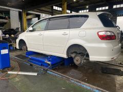 Блок управления климатконтроля 55900-44580 на Toyota Ipsum ACM26W Фото 16