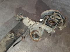 Балка подвески на Toyota Ipsum ACM26W 2AZ-FE Фото 7