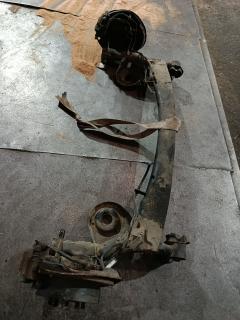 Балка подвески на Toyota Ipsum ACM26W 2AZ-FE Фото 11