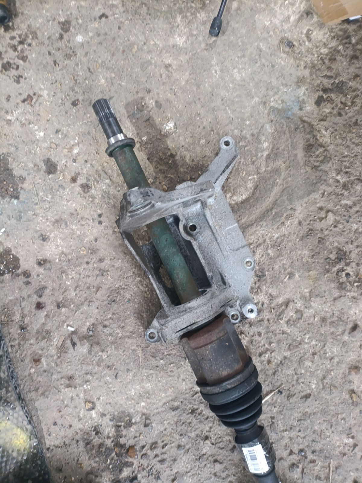 Привод на Nissan X-Trail NT31 MR20DE Фото 4