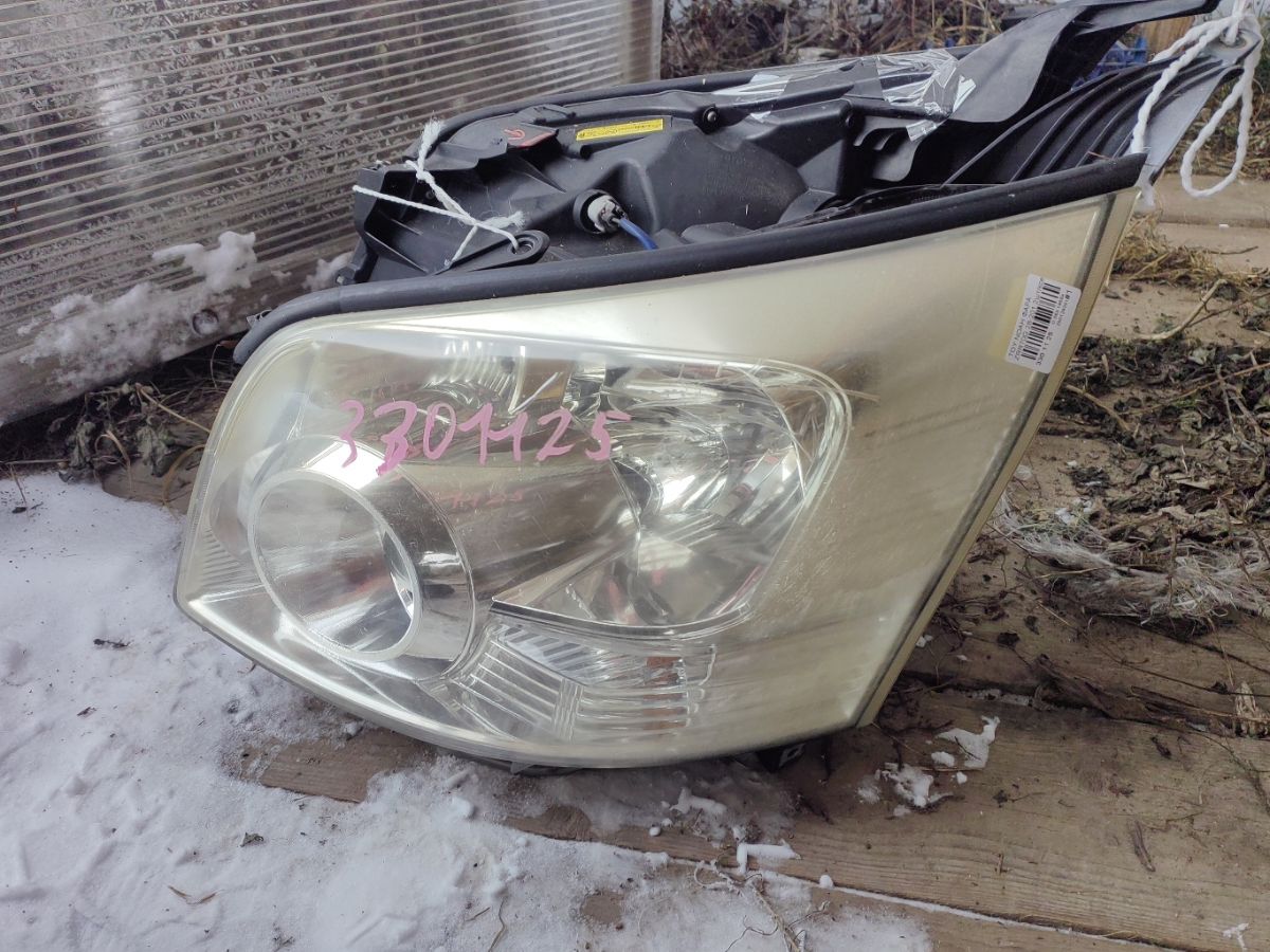 Фара 28-201 28-201 на Toyota Noah ZRR70G Фото 9