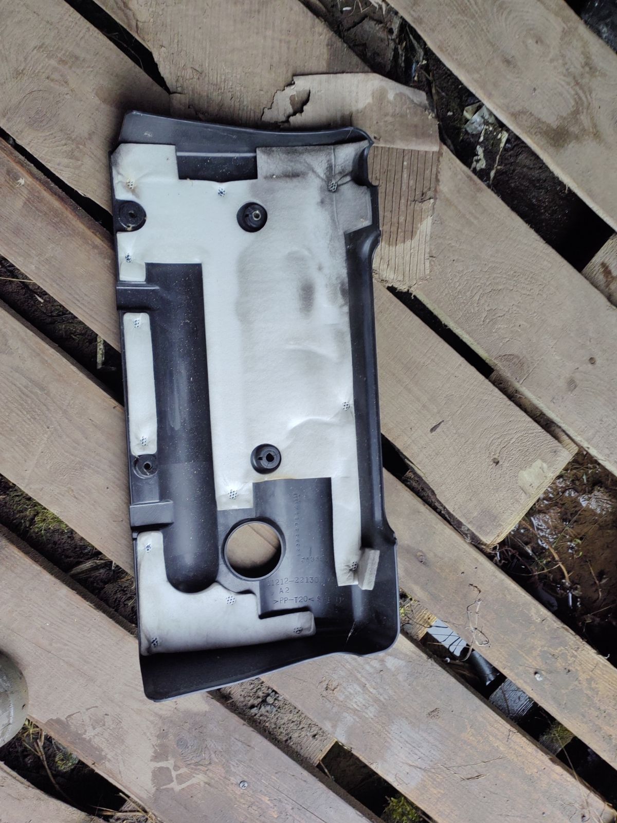 Кожух ДВС 11212-22130 на Toyota Premio ZZT245 1ZZ-FE Фото 4