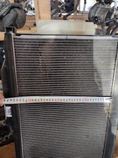 Радиатор ДВС на Subaru Legacy BP5 EJ203 Фото 9