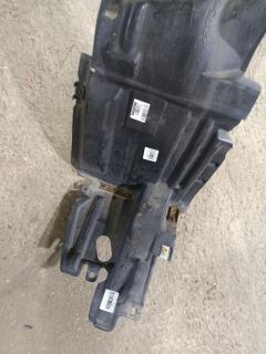 Подкрылок 53875-28201 на Toyota Voxy ZRR70G 3ZR-FAE Фото 2