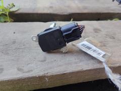 Датчик расхода воздуха 22204-0V020, 22204-28010 на Toyota Voxy ZRR70G 3ZR-FAE Фото 5