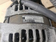 Генератор 27060-37031 на Toyota Voxy ZRR70G 3ZR-FAE Фото 2