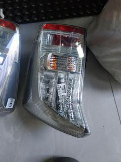 Стоп 47-38 47-38,212-19T8R-LD-AE на Toyota Prius ZVW30 Фото 6
