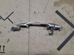 Ручка двери на Toyota Noah AZR60G, Заднее расположение