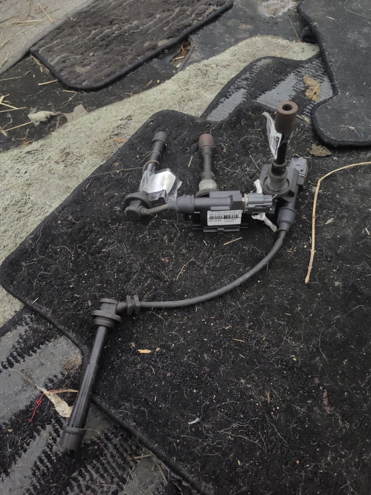 Катушка зажигания 33400-65G00, 33400-65G01, LC-016-6247 на Suzuki Chevrolet Cruze HR51S M13A Фото 3