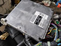 Двигатель на Toyota Opa ZCT15 1ZZ-FE Фото 18