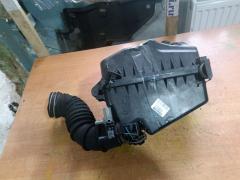 Корпус воздушного фильтра 17700-22140 на Toyota Opa ZCT15 1ZZ-FE Фото 8