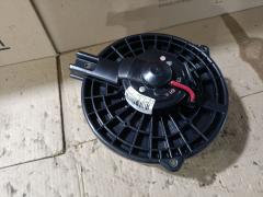 Мотор печки на Toyota Kluger ACU25W 87103-48010