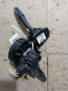 Переключатель поворотов на Toyota Kluger V ACU25W