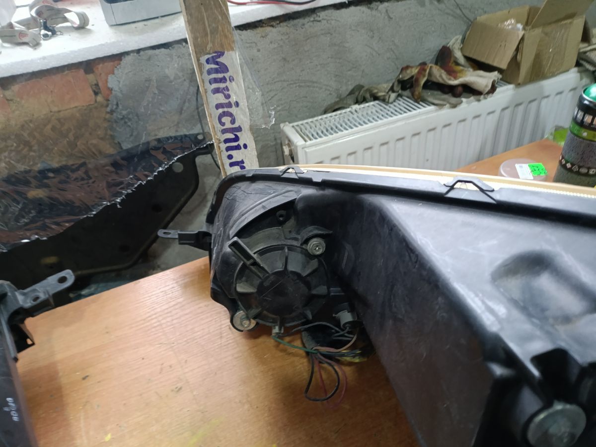 Фара P2970 P2970 на Mitsubishi Colt Z21A Фото 24