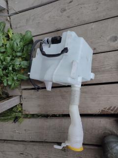 Бачок омывателя на Subaru Impreza GP7 Фото 3