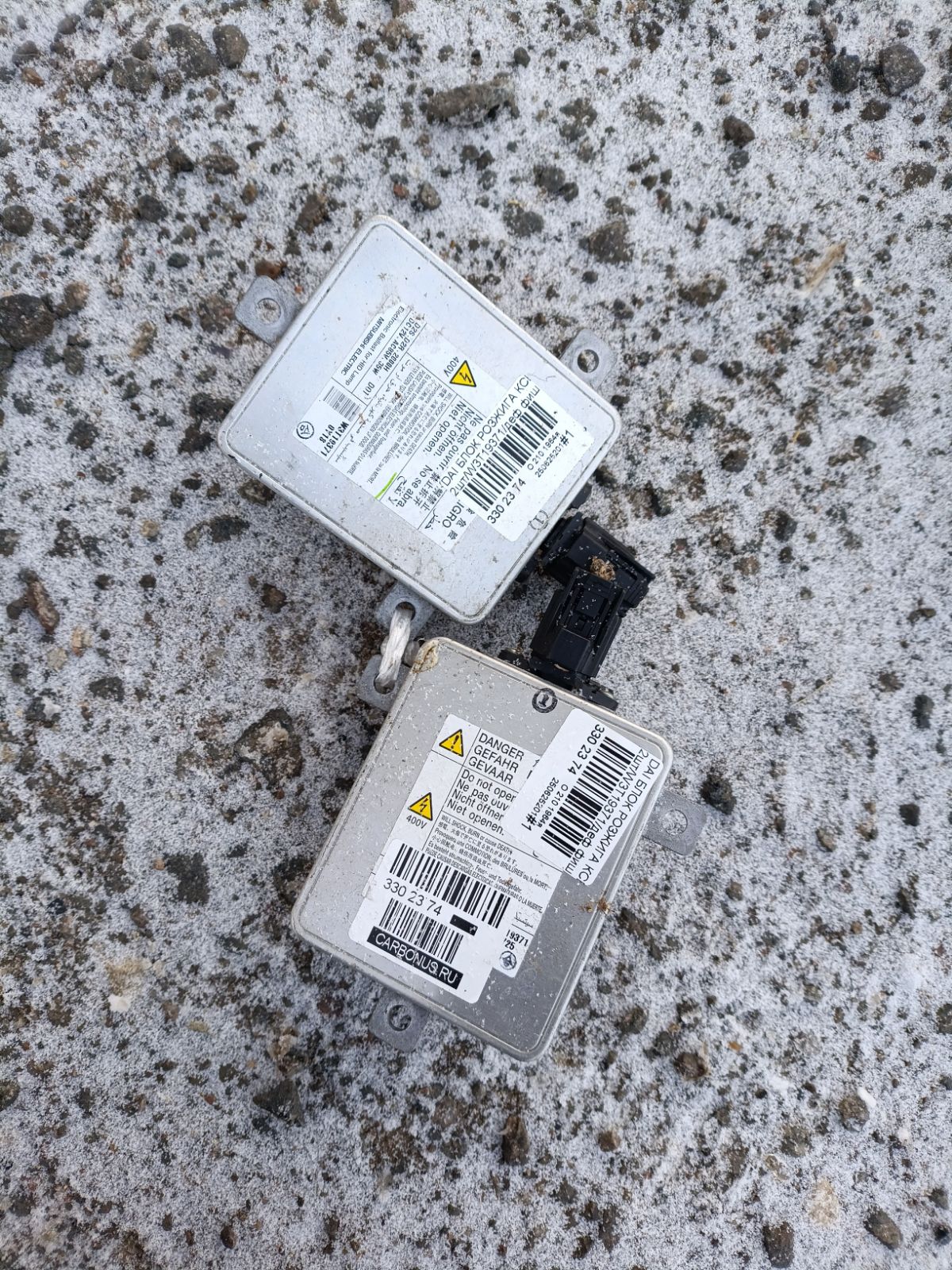 Блок розжига ксенона на Daihatsu Фото 5