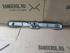 Ручка двери на Suzuki Swift HT51S Фото 3