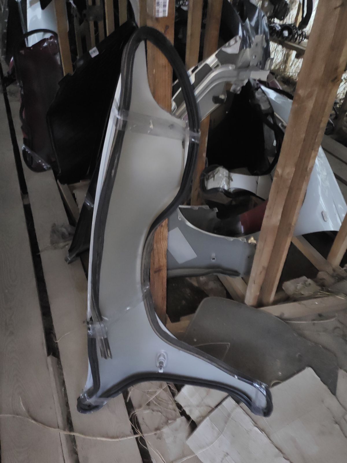 Крыло переднее MR273255 на Mitsubishi Galant EA7A Фото 5