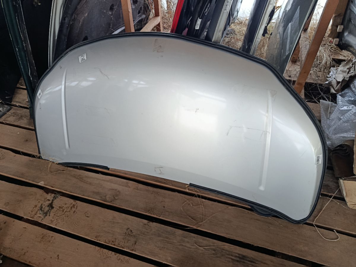 Капот на Nissan Nv200 VM20 Фото 15