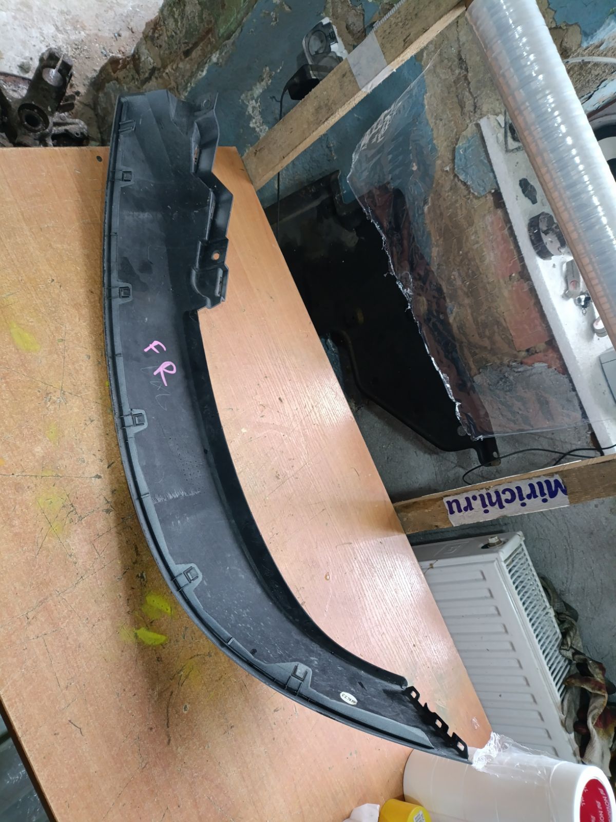 Планка под фару 62024-JX01A на Nissan Nv200 VM20 Фото 7