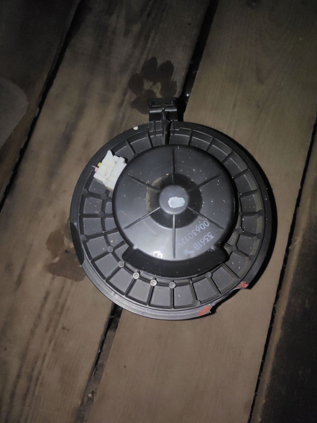 Мотор печки 27226-EE91A на Nissan Nv200 VM20 Фото 5