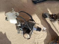 Главный тормозной цилиндр на Toyota Prius NHW11 1NZ-FXE Фото 7