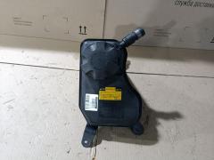 Бачок расширительный на Bmw 3-Series E90 N52B25A 17137567462-01