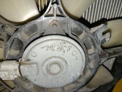 Радиатор ДВС на Toyota Voxy ZRR75G 3ZR-FAE Фото 3