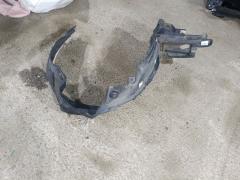 Подкрылок 53875-28200 на Toyota Voxy ZRR75G 3ZR-FAE Фото 2