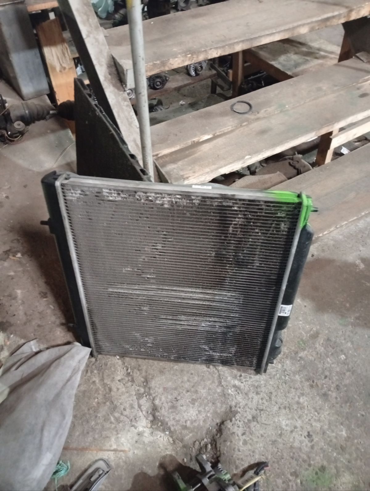 Радиатор ДВС FX-036-7562, FX-036-7562A, MC0005, TD-036-7562, TD-036-7562A на Mitsubishi Delica Space Gear PD6W 6G72 Фото 5