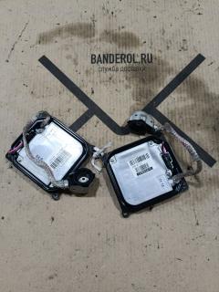 Блок розжига ксенона 85967-20010 на Toyota Voxy ZRR70G Фото 2