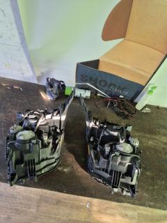 Фара 28-203 28-203 на Toyota Voxy ZRR70G Фото 8