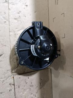 Мотор печки на Toyota Mark II GX100 87103-22120